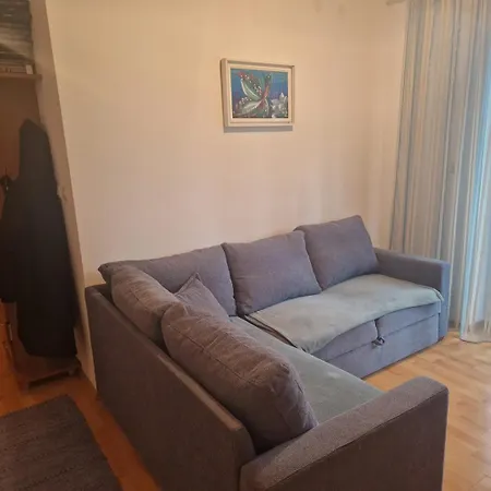 Alen Apartment *