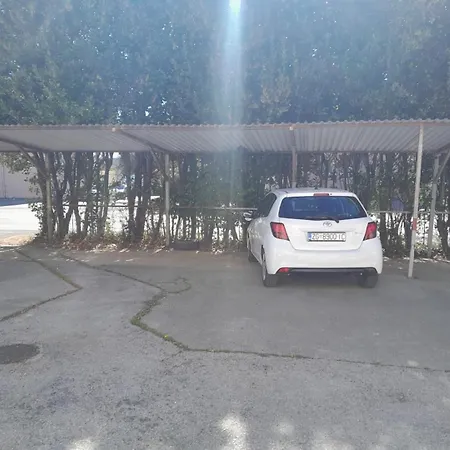Alen Appartamento Turanj
